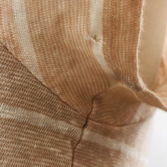 Vince T-Shirt Womens Large Pink White Striped Short Sleeve Scoop Neck Sheer READ - Picture 8 of 8